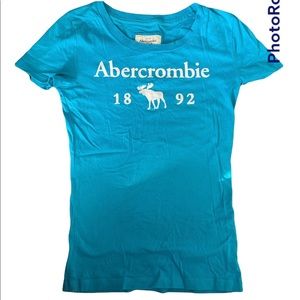 Abercrombie and Fitch tee